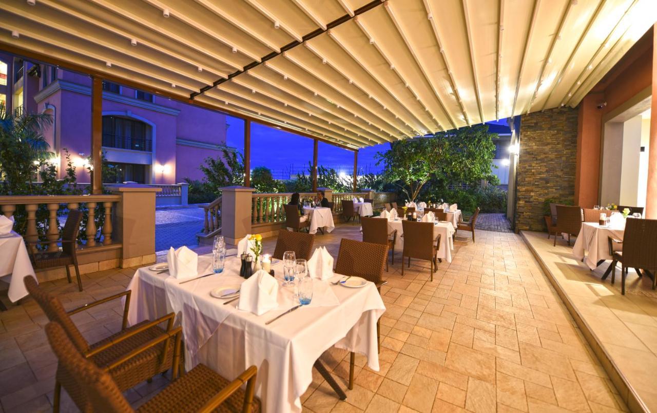 Mestil Hotel&Residences Kampala Exterior foto