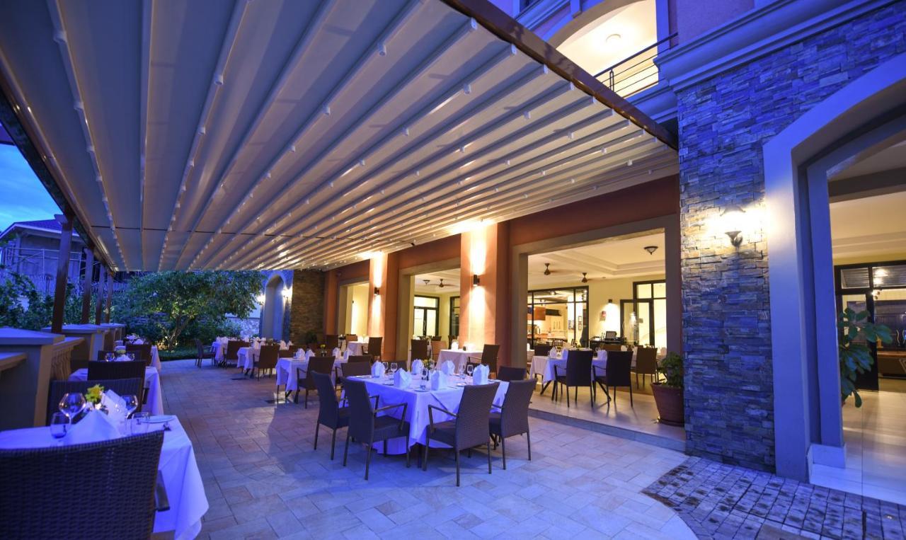 Mestil Hotel&Residences Kampala Exterior foto